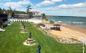 The Beach Haus - Traverse City